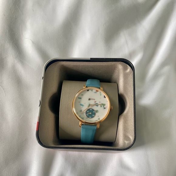 Fossil Leather Rose Gold watch - Picture 1 of 2